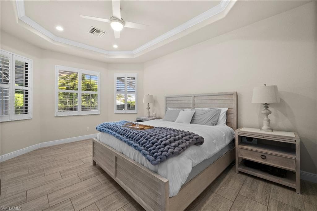 10030 Florence Cir, Naples, FL 34119-23