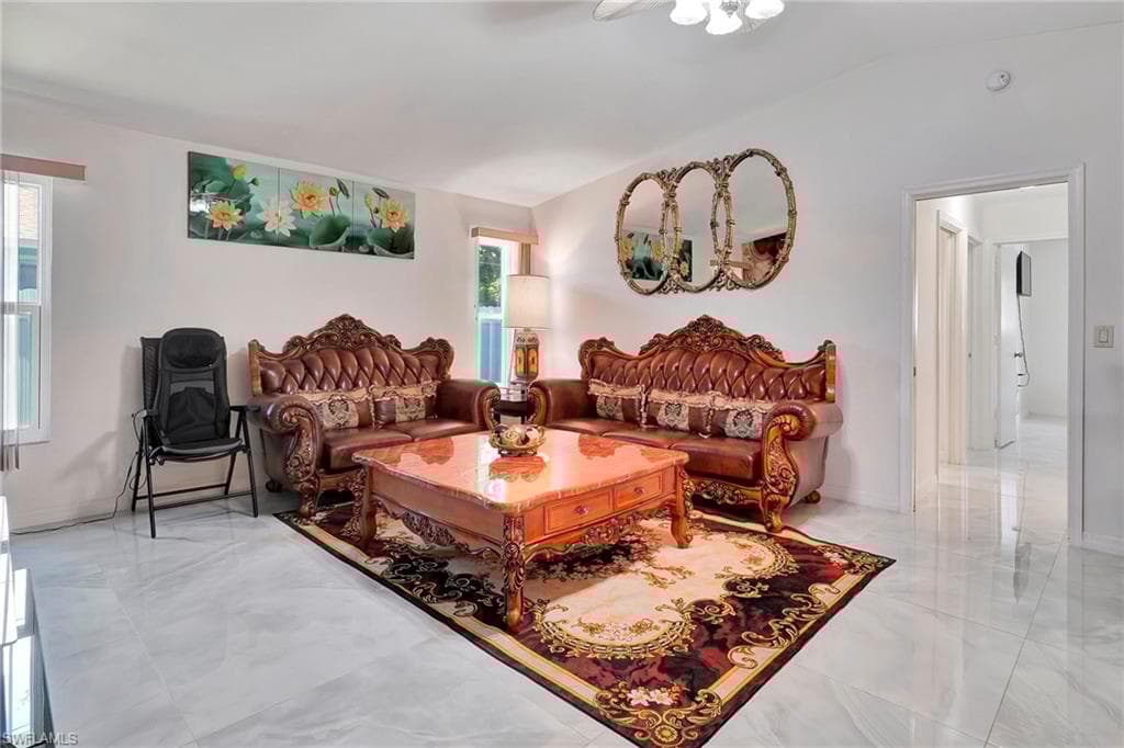 2216 8th Ter, Cape Coral, FL 33990-17