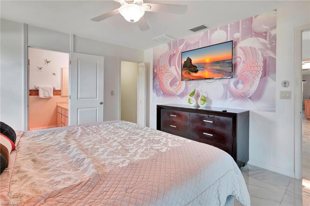 2216 8th Ter, Cape Coral, FL 33990-36