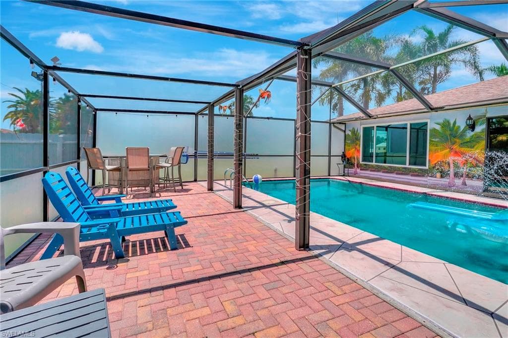 2216 8th Ter, Cape Coral, FL 33990-44