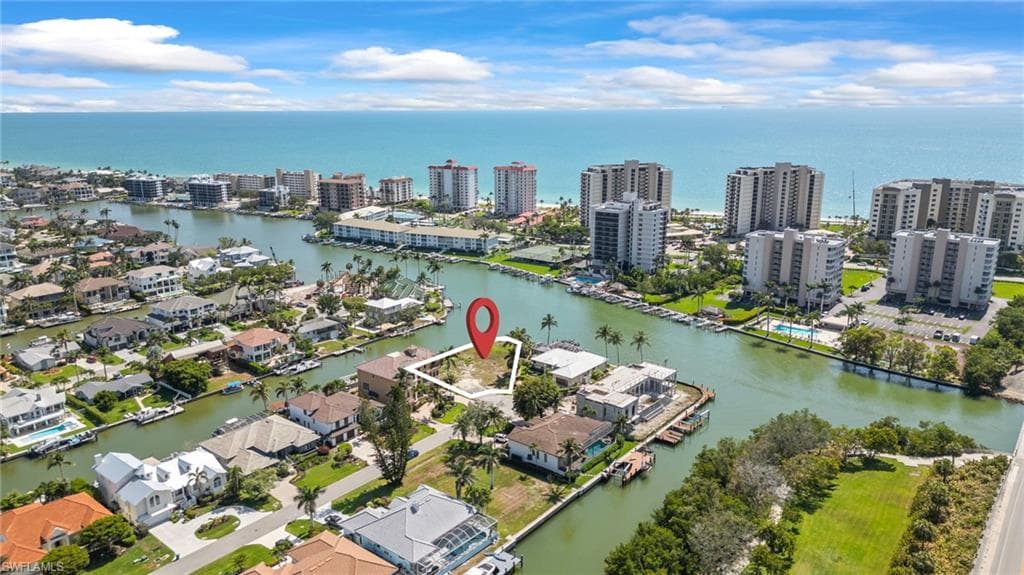 140 Flamingo Ave, Naples, FL 34108-18