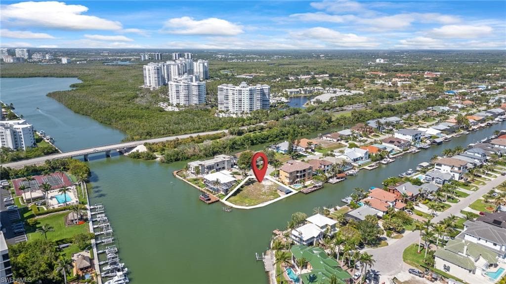 140 Flamingo Ave, Naples, FL 34108-19