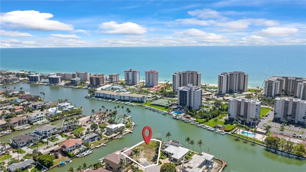140 Flamingo Ave, Naples, FL 34108-25