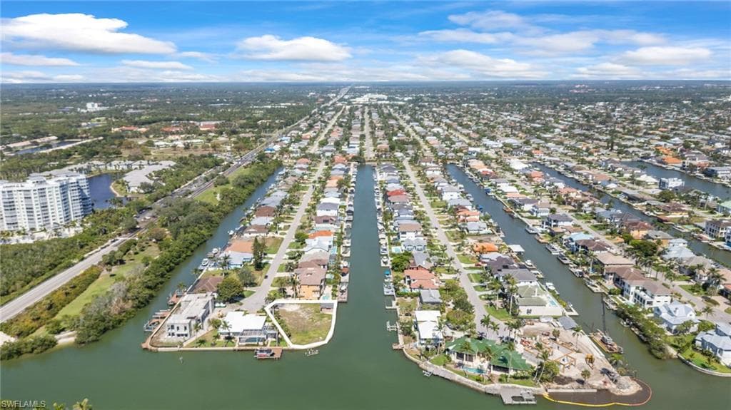 140 Flamingo Ave, Naples, FL 34108-6