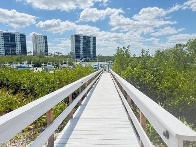 268b Wiggins Bay Dr, Naples, FL 34110-10