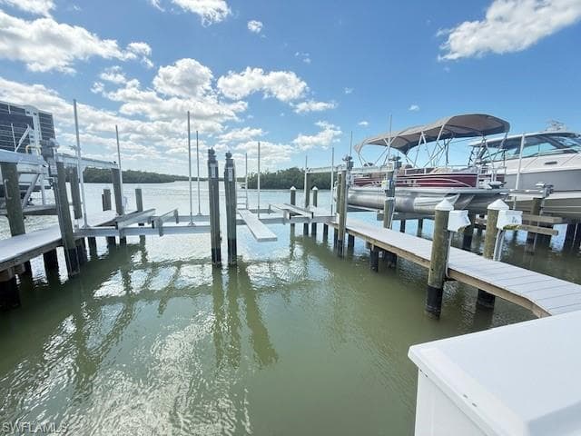 268b Wiggins Bay Dr, Naples, FL 34110-6