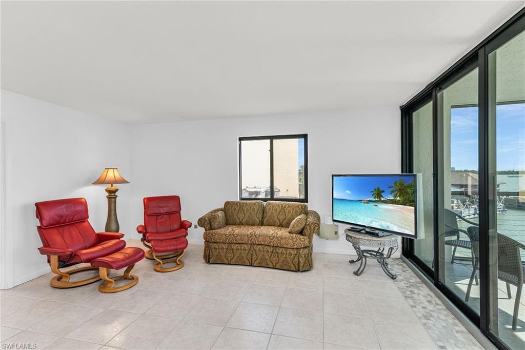 1085 Bald Eagle Dr F209, Marco Island, FL 34145-11