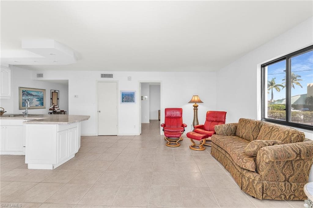 1085 Bald Eagle Dr F209, Marco Island, FL 34145-13