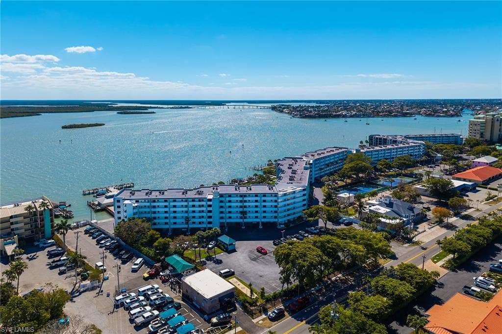 1085 Bald Eagle Dr F209, Marco Island, FL 34145-32