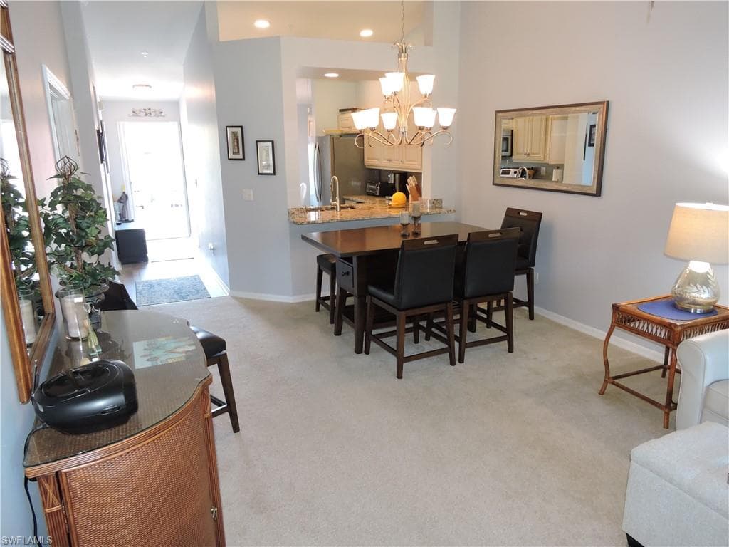 2915 Cypress Trace Cir 204, Naples, FL 34119-9
