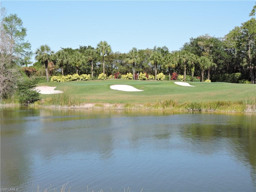 2915 Cypress Trace Cir 204, Naples, FL 34119-1