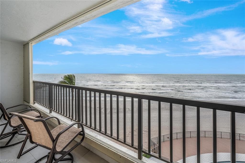 2381 Gulf Shore Blvd N 503, Naples, FL 34103-36