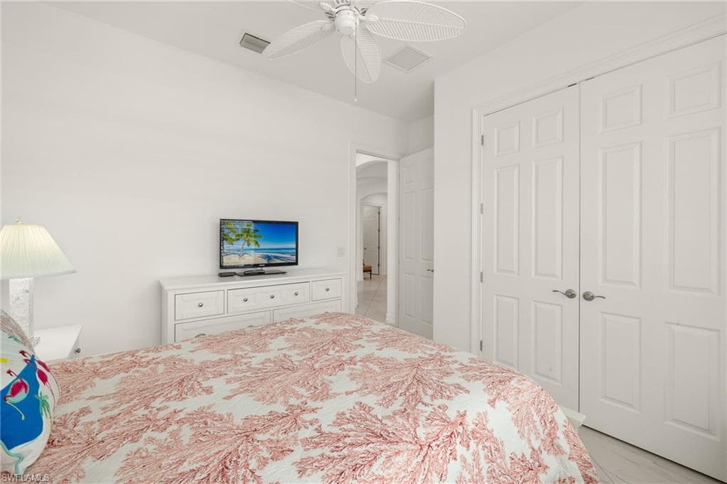 14809 Windward Ln, Naples, FL 34114-32