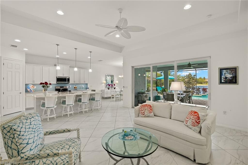 14809 Windward Ln, Naples, FL 34114-5