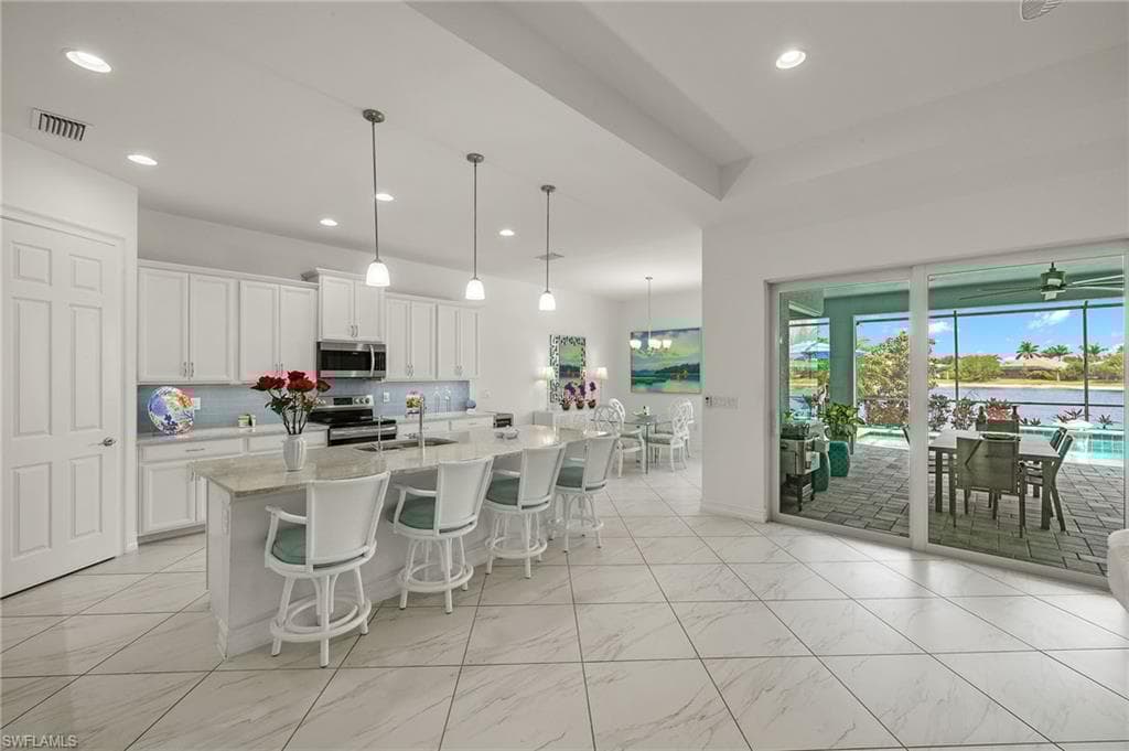 14809 Windward Ln, Naples, FL 34114-8
