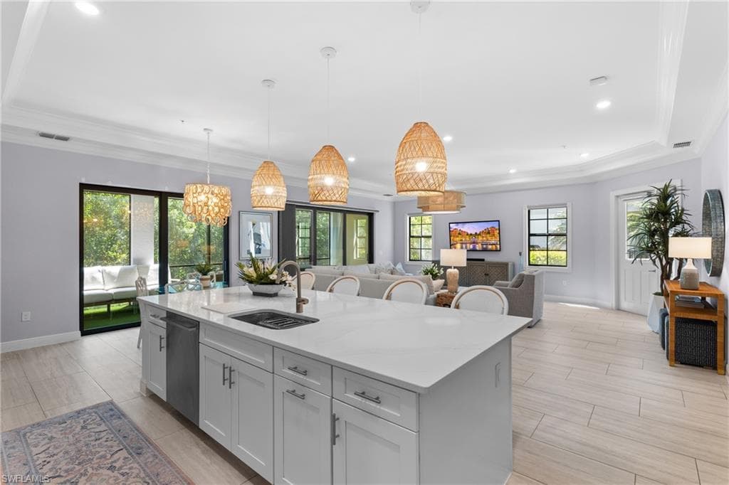 2488 Breakwater Way 102, Naples, FL 34112-12
