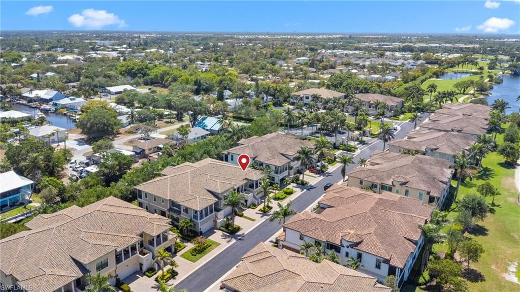 2488 Breakwater Way 102, Naples, FL 34112-33
