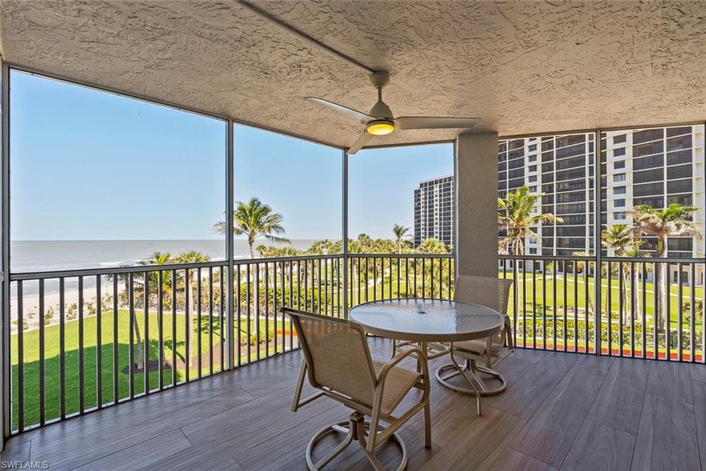 10701 Gulf Shore Dr 402, Naples, FL 34108-27