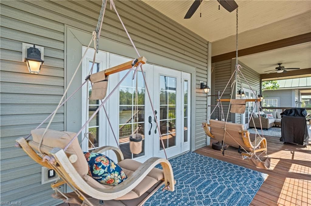 305 Storter Ave N 16, Everglades City, FL 34139-31