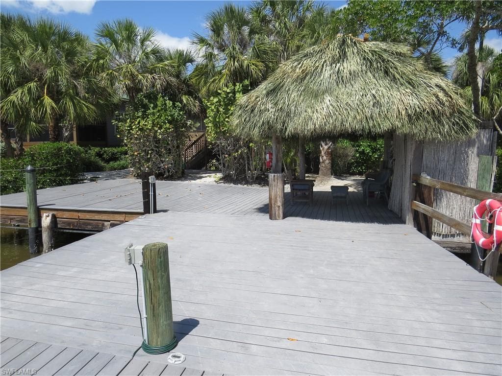 305 Storter Ave N 16, Everglades City, FL 34139-37