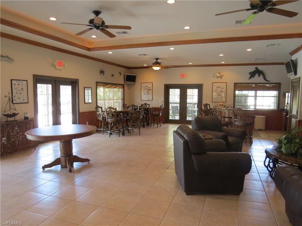 305 Storter Ave N 16, Everglades City, FL 34139-43