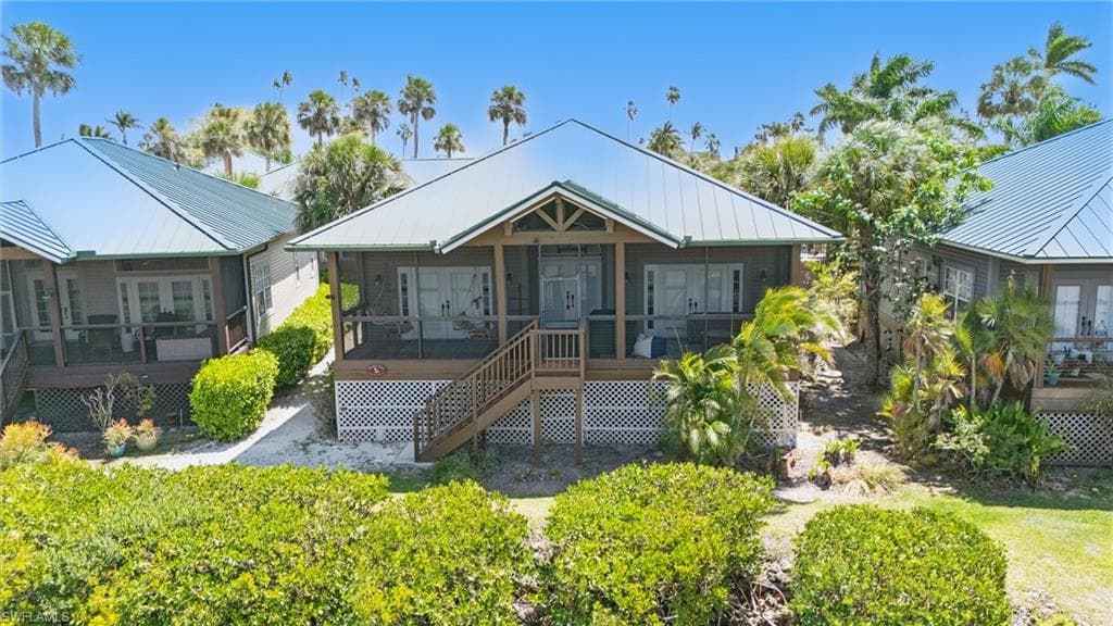 305 Storter Ave N 16, Everglades City, FL 34139-48