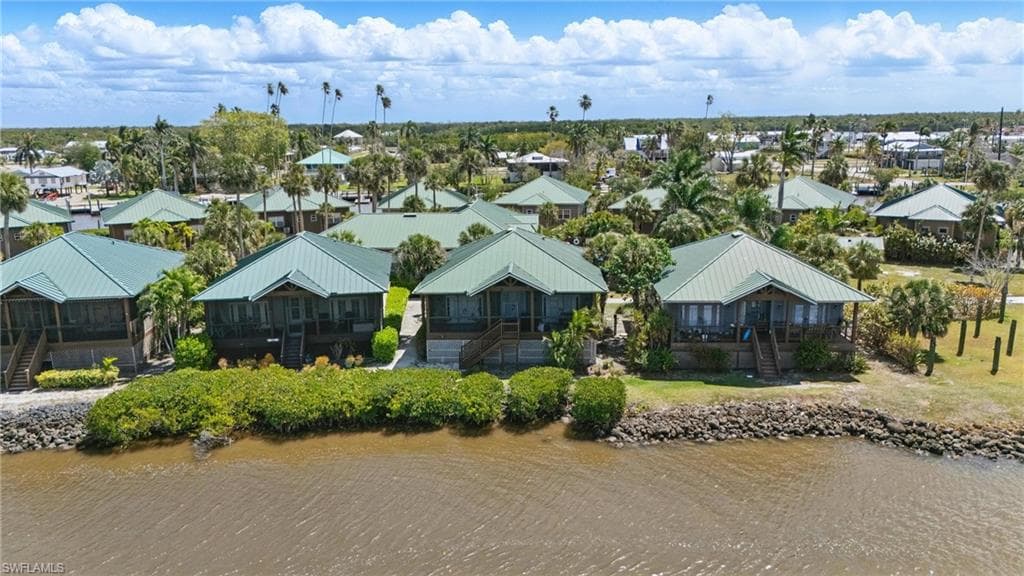 305 Storter Ave N 16, Everglades City, FL 34139-49