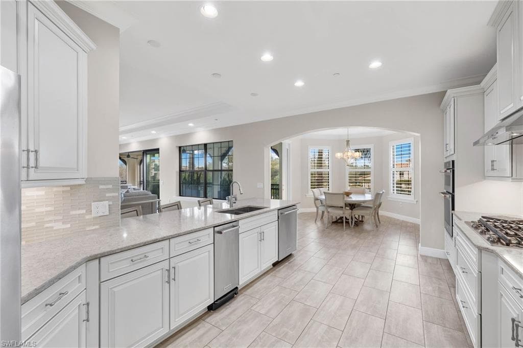 16449 Carrara Way 101, Naples, FL 34110-9