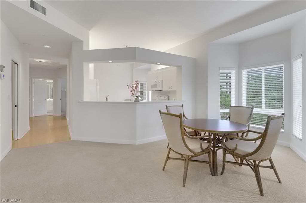 7654 Pebble Creek Cir 5-301, Naples, FL 34108-11