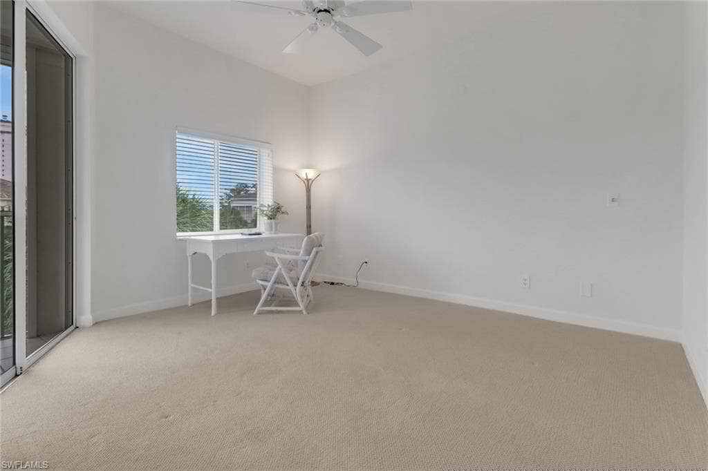 7654 Pebble Creek Cir 5-301, Naples, FL 34108-16