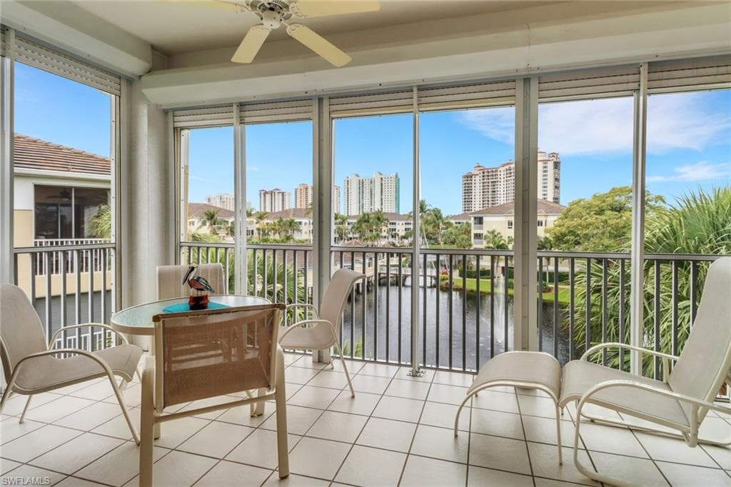 7654 Pebble Creek Cir 5-301, Naples, FL 34108-3