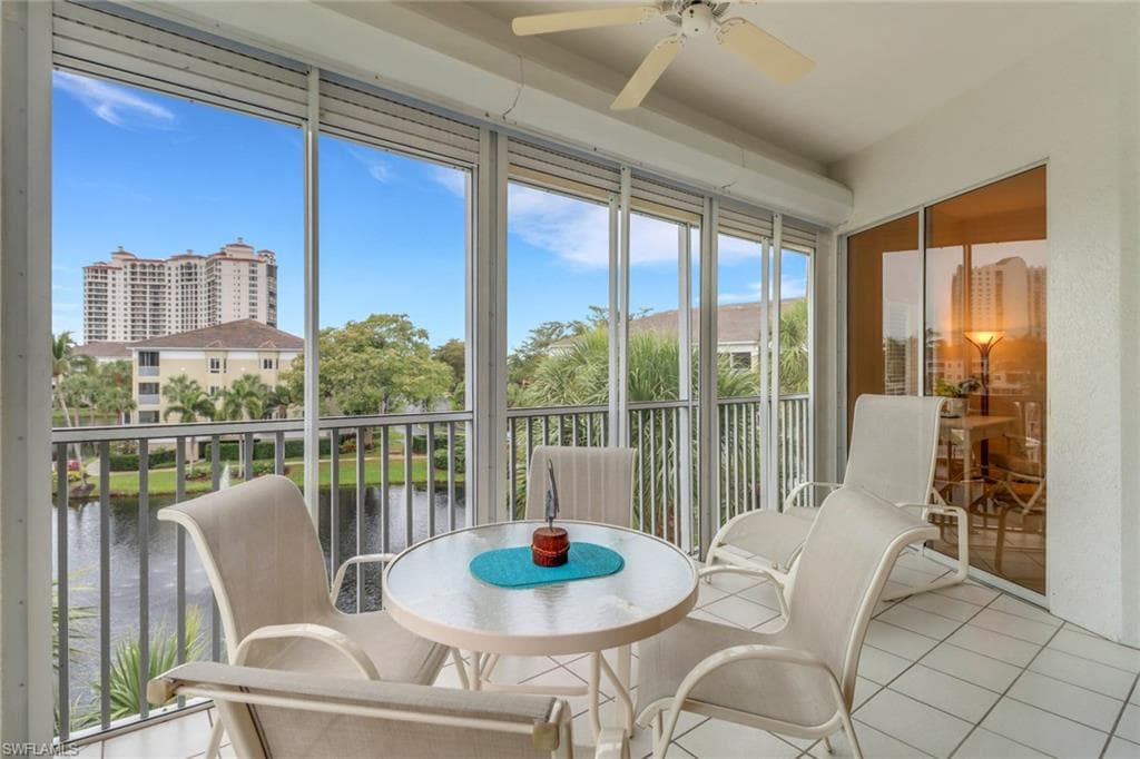 7654 Pebble Creek Cir 5-301, Naples, FL 34108-4