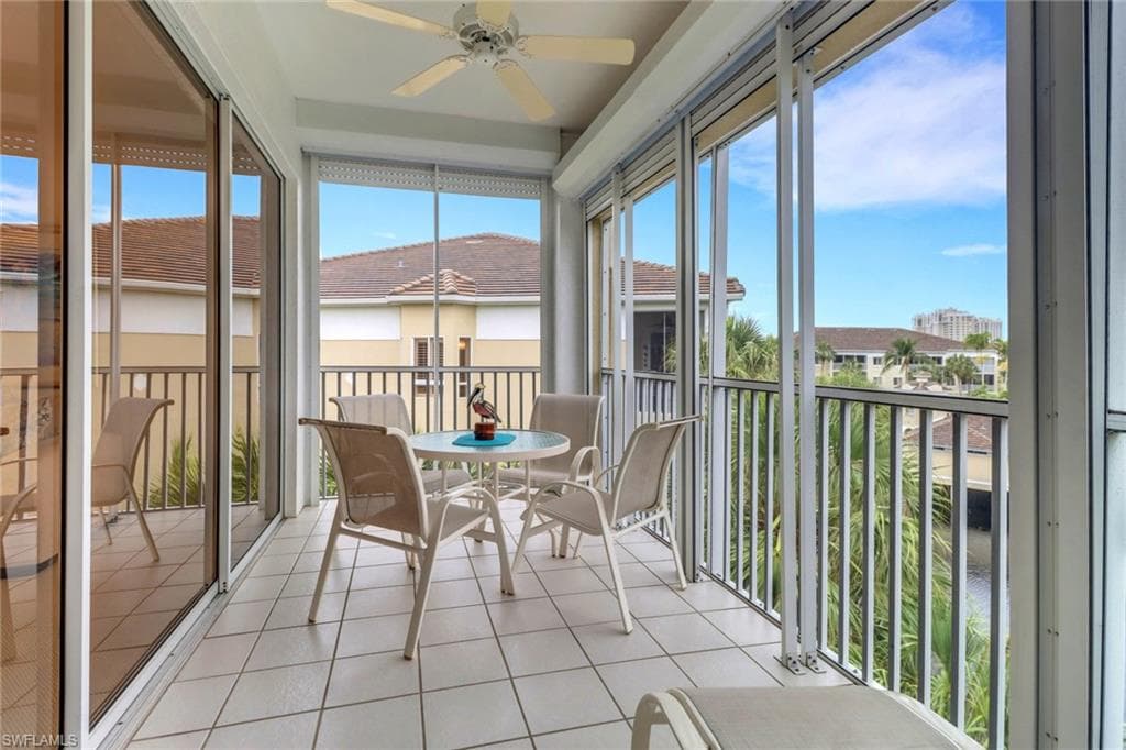 7654 Pebble Creek Cir 5-301, Naples, FL 34108-5