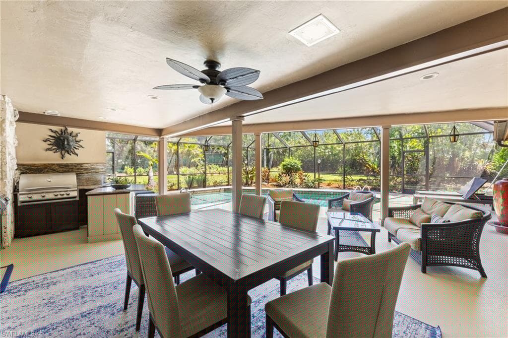 6846 Trail Blvd, Naples, FL 34108-13