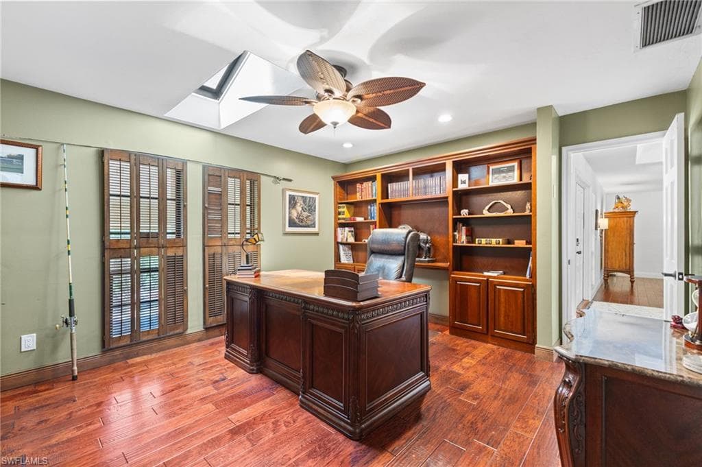 6846 Trail Blvd, Naples, FL 34108-23