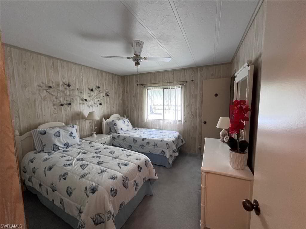 18 Aquamarine Ave 18q, Naples, FL 34114-12