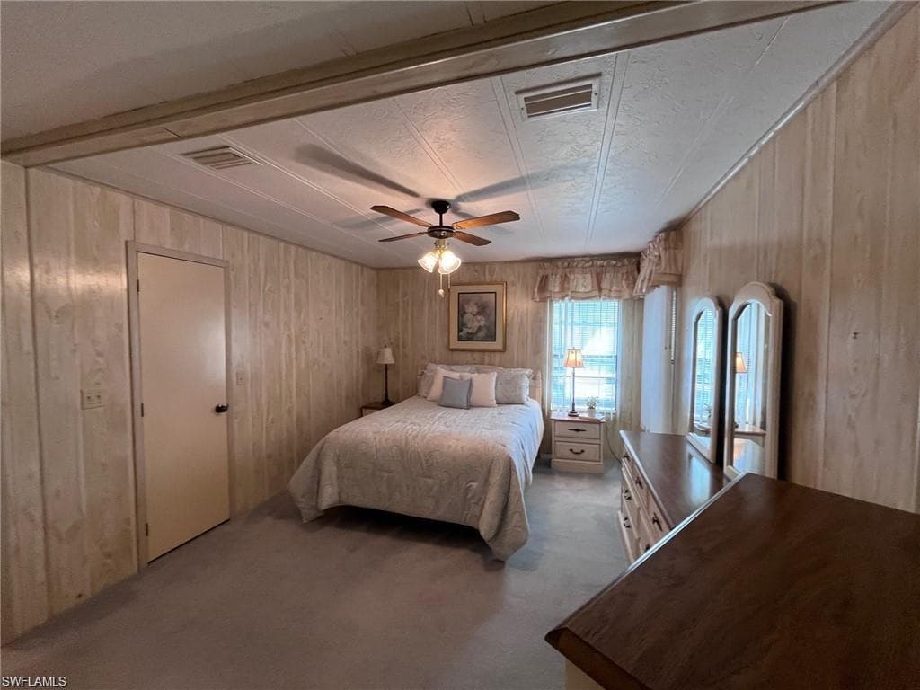 18 Aquamarine Ave 18q, Naples, FL 34114-13