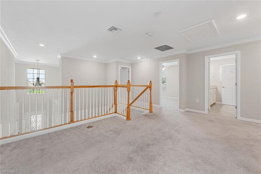 9403 Foxglove Ln, Naples, FL 34120-5