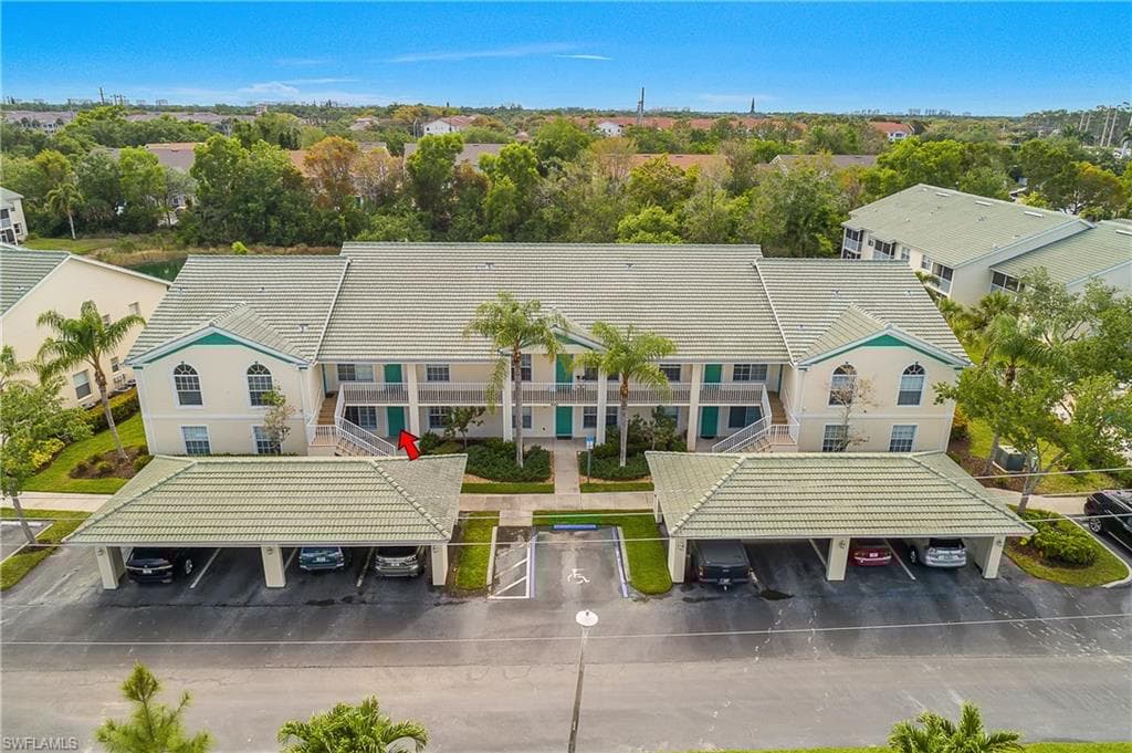4965 Sandra Bay Dr 102, Naples, FL 34109-1