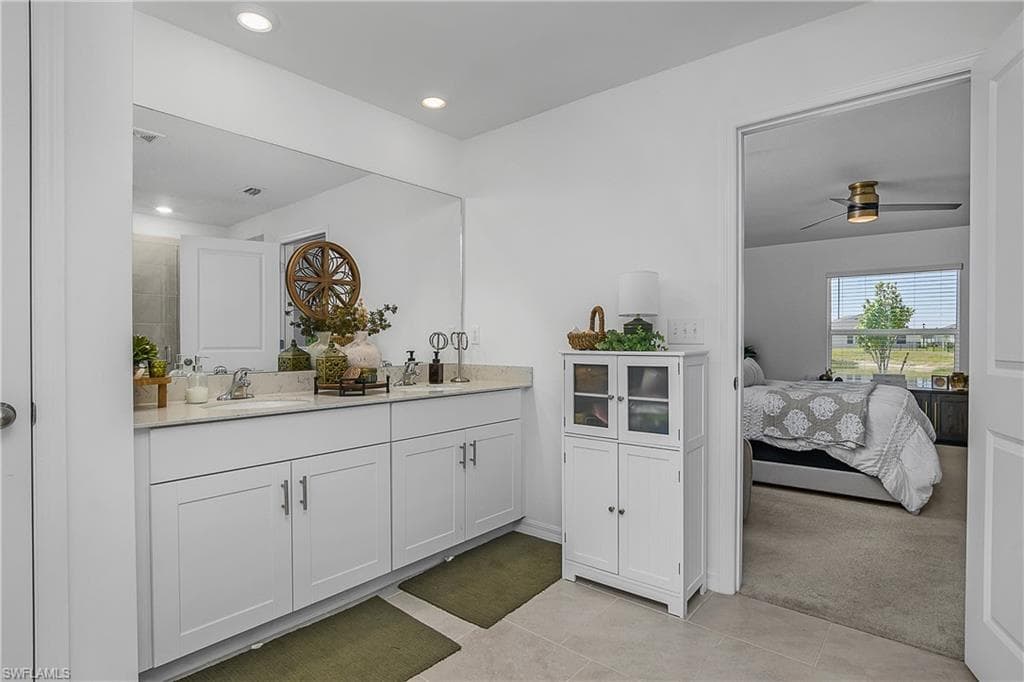 4094 San Clemente Ct, North Fort Myers, FL 33917-16