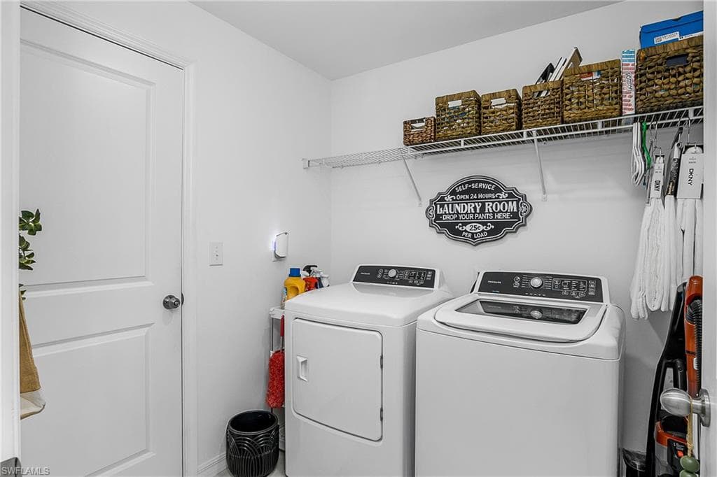 4094 San Clemente Ct, North Fort Myers, FL 33917-23