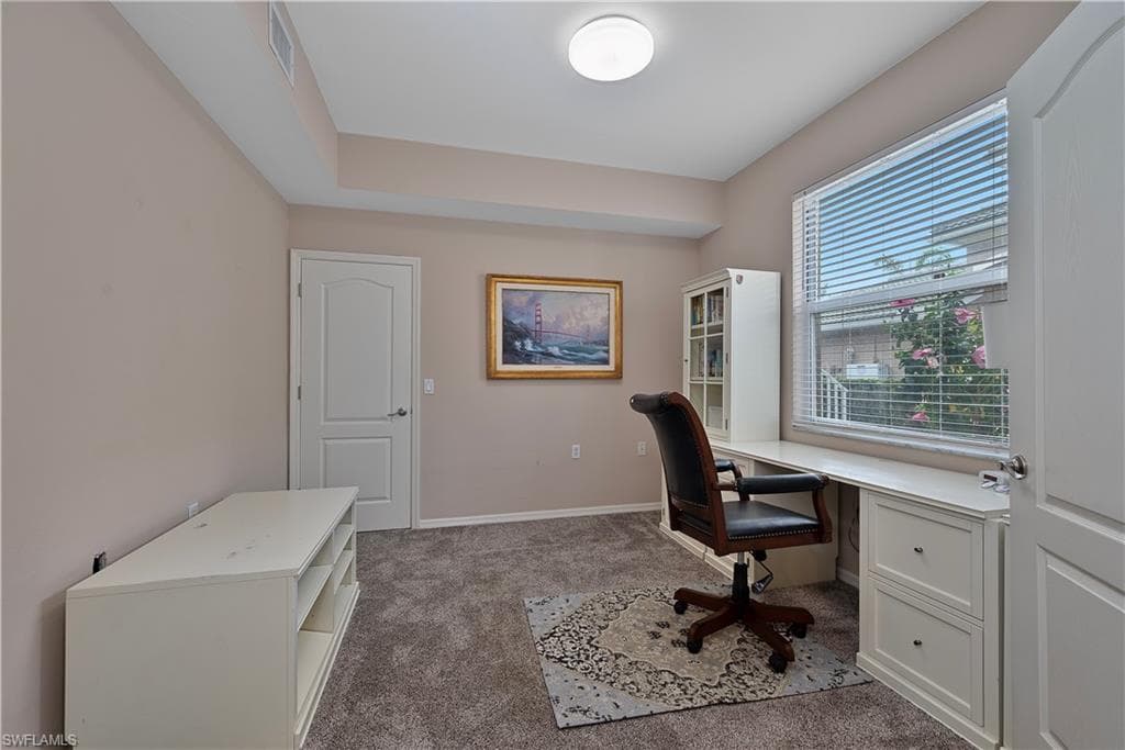 3485 Laurel Greens Ln S 101, Naples, FL 34119-6