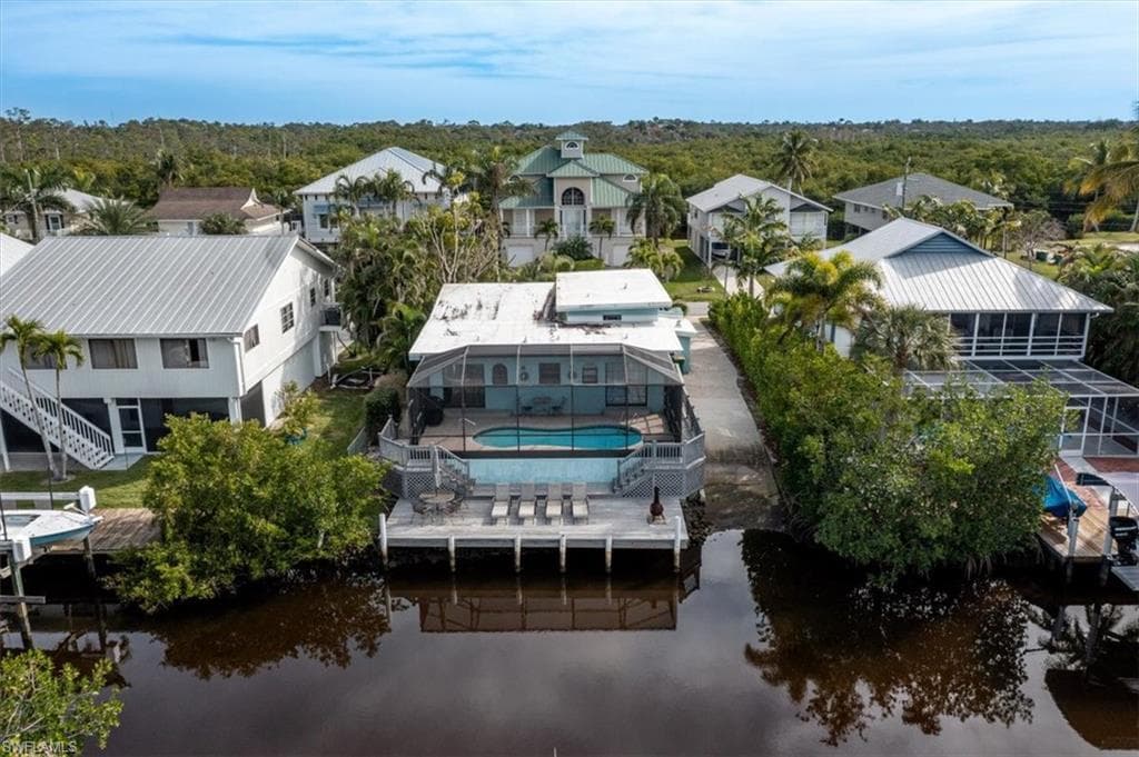 1283 Grand Canal Dr, Naples, FL 34110-34
