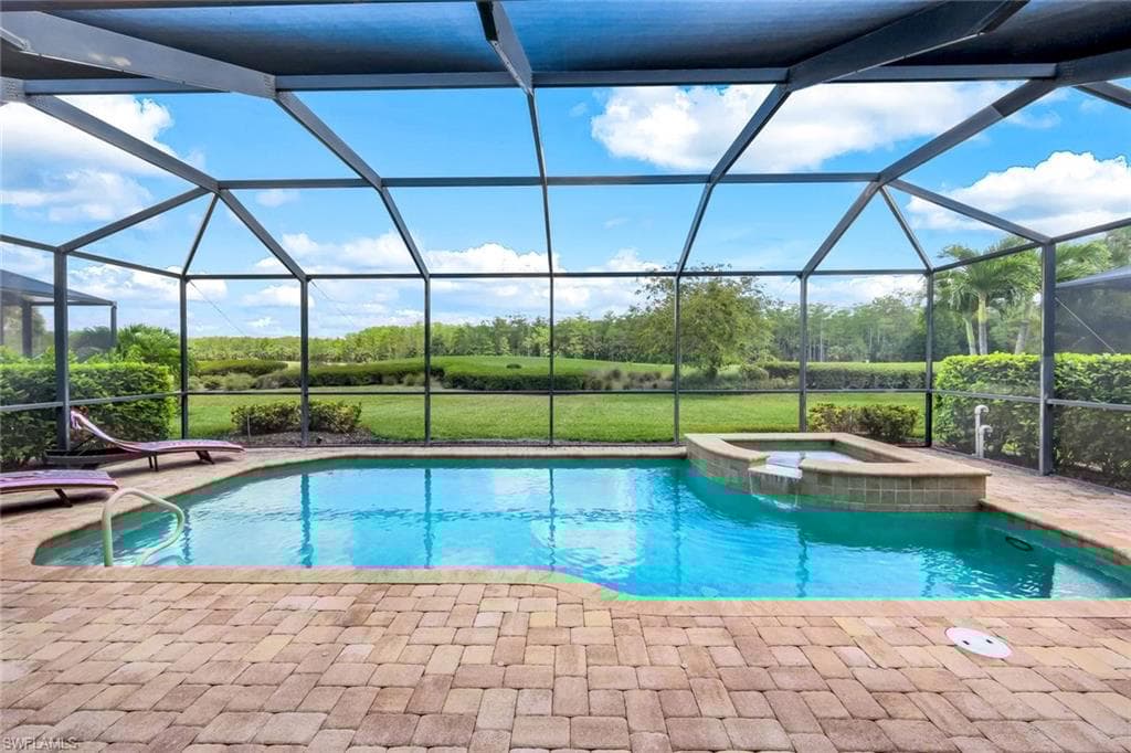 9102 Limestone Ln, Naples, FL 34120-26