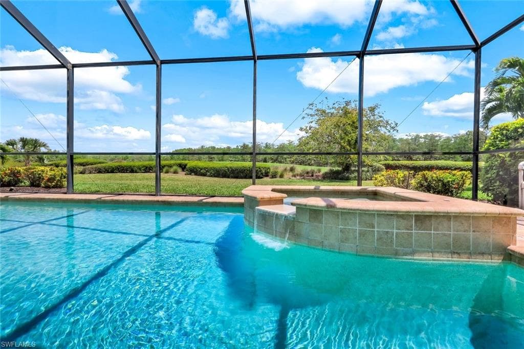 9102 Limestone Ln, Naples, FL 34120-29