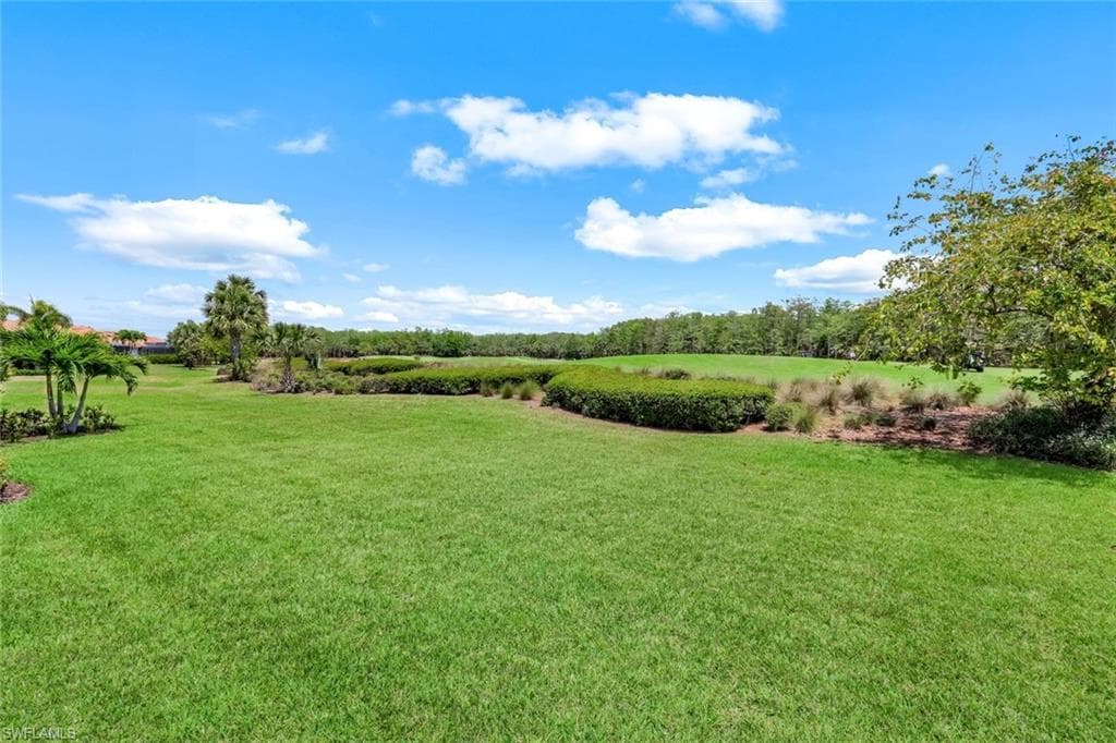 9102 Limestone Ln, Naples, FL 34120-33