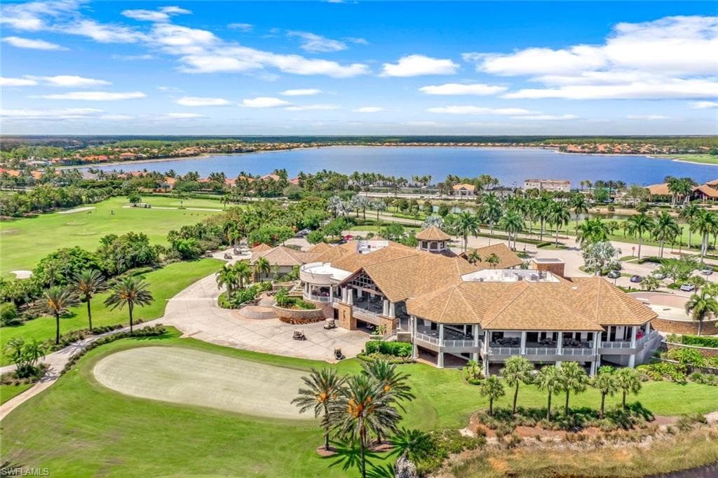 9102 Limestone Ln, Naples, FL 34120-38