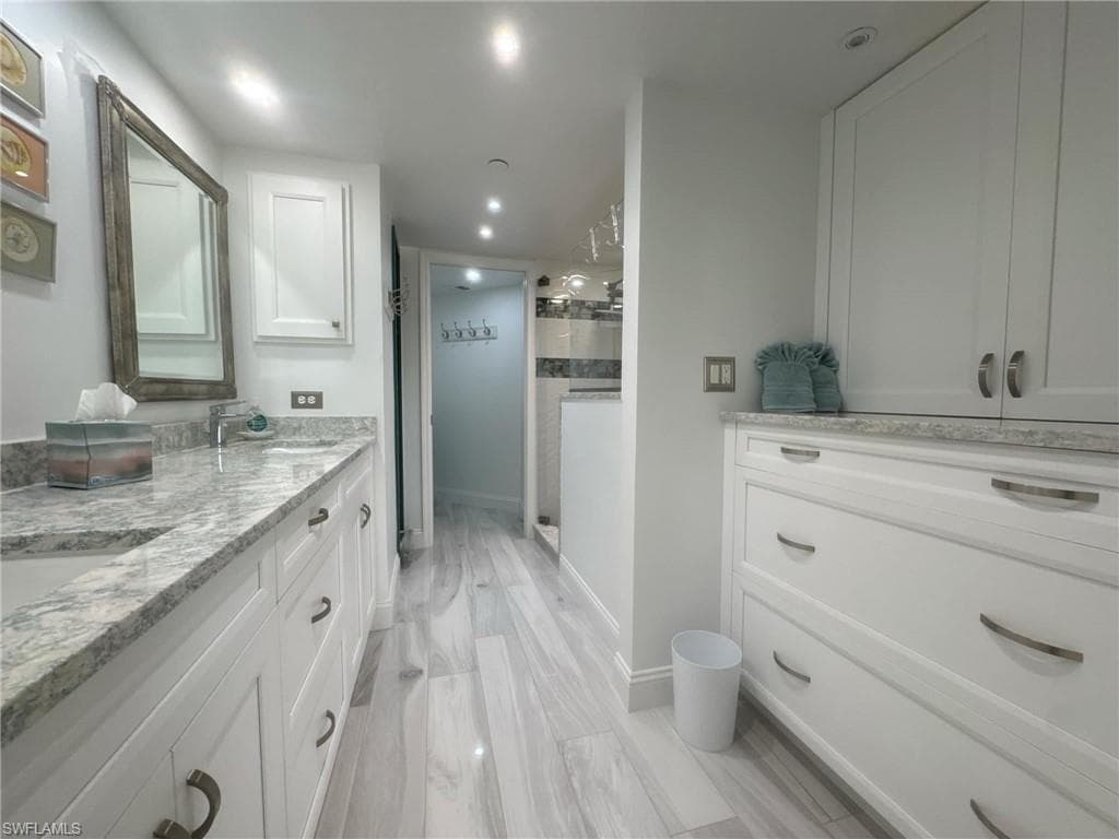 4745 Estero Blvd 204, Fort Myers Beach, FL 33931-8