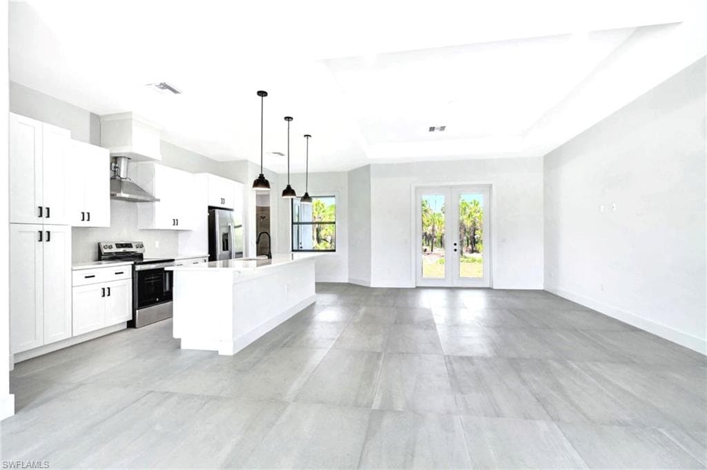 2633 22nd Ave SE, Naples, FL 34117-21