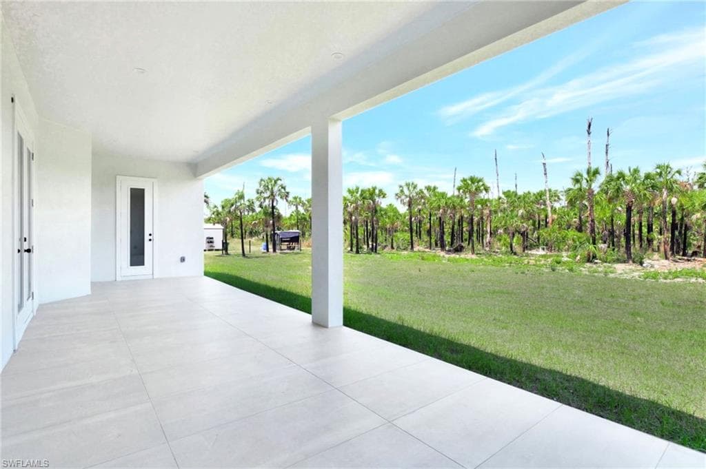 2633 22nd Ave SE, Naples, FL 34117-42